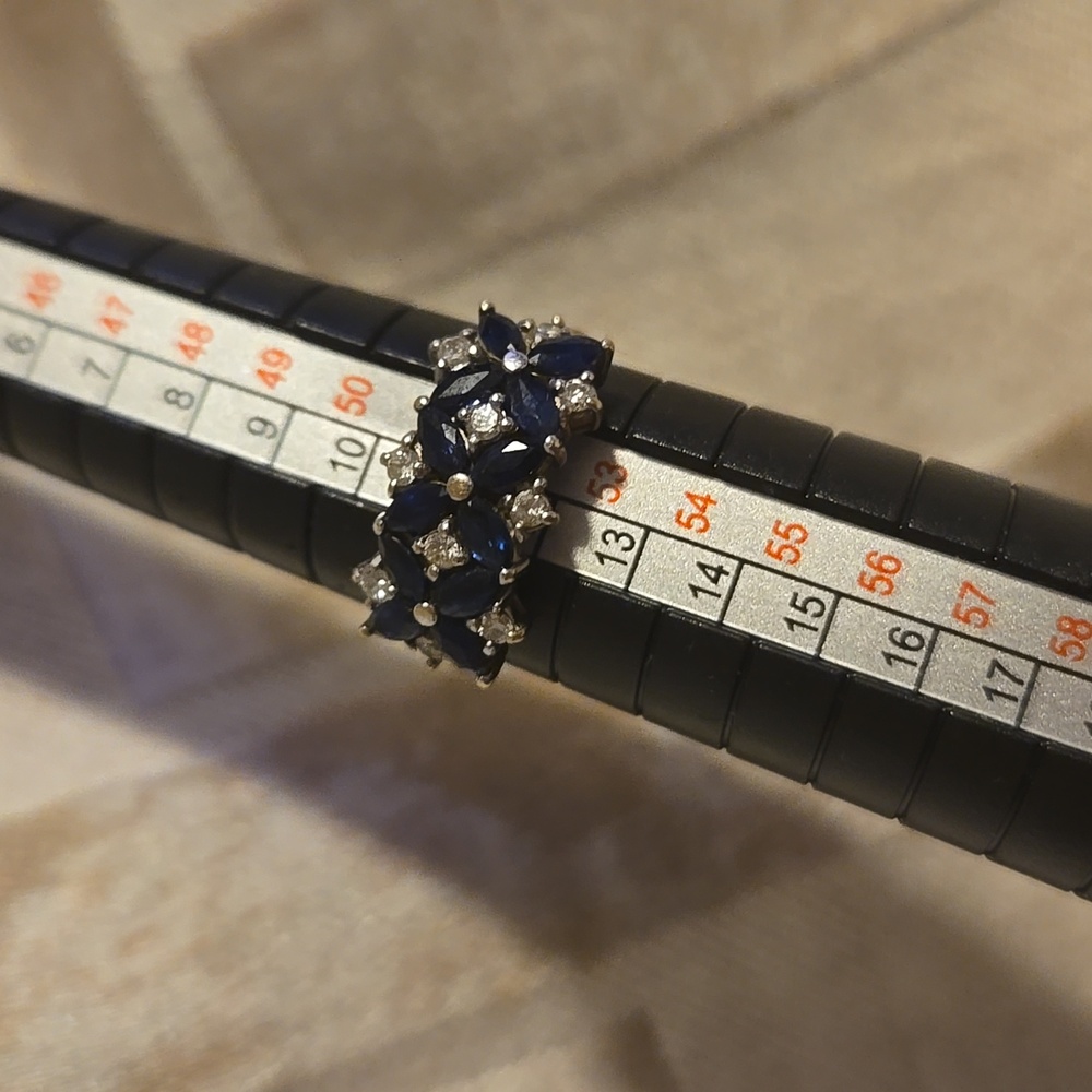 One-of-a-Kind Diamond & Sapphire Ring – A Story of Transformation! - Picture 2 of 5